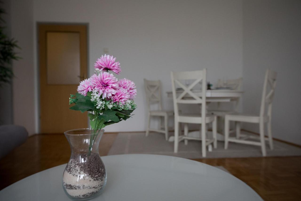 Апартаменты Apartman Ana Осиек Экстерьер фото