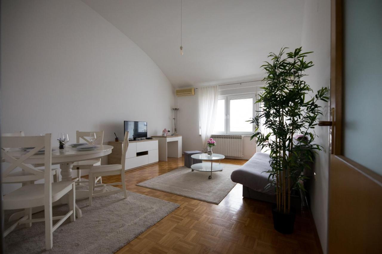 Апартаменты Apartman Ana Осиек Экстерьер фото